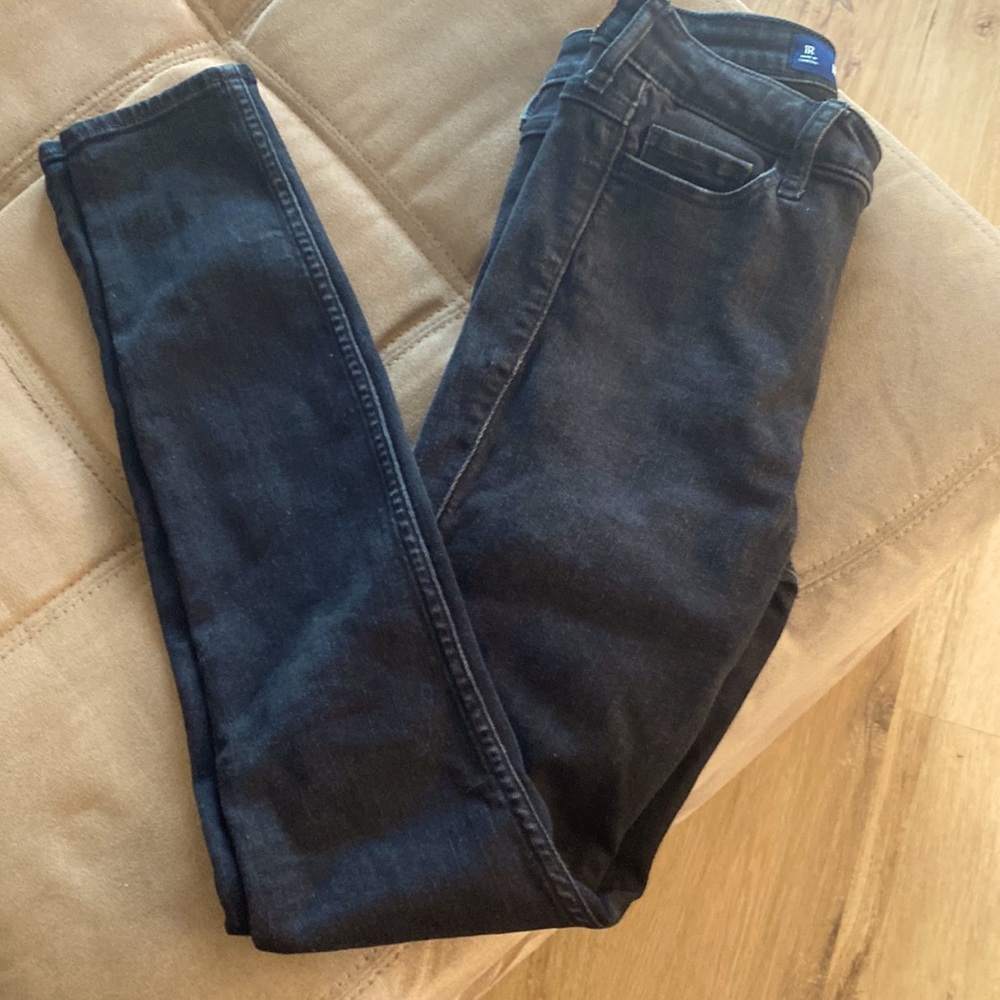 Hollister Black Mid-Rise Super Skinny Classic Stretch
